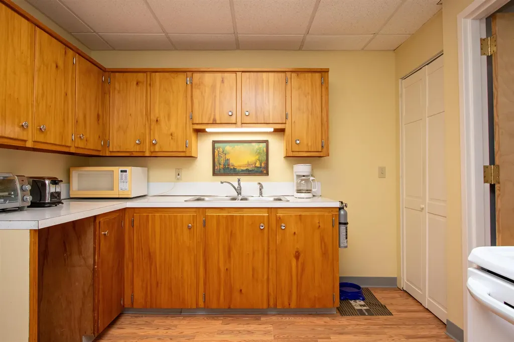 1222 Scott Highway Groton VT 05046