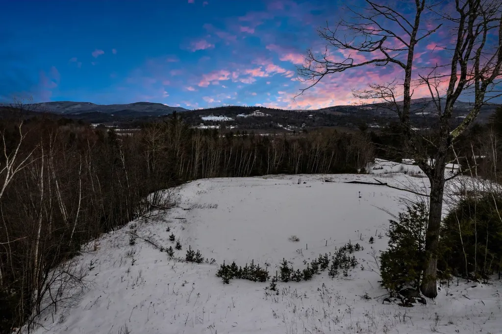 00 Ragged Mount Road Danbury NH 03230