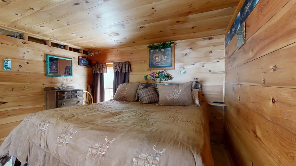 15 Hamlin Loop Bingham ME 04942