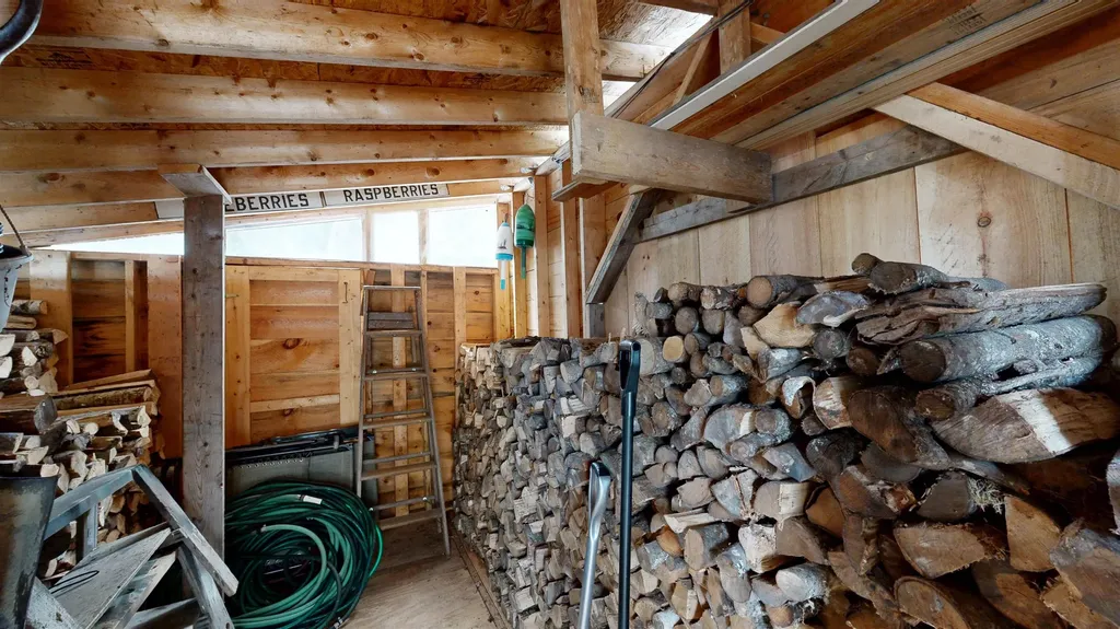 15 Hamlin Loop Bingham ME 04942