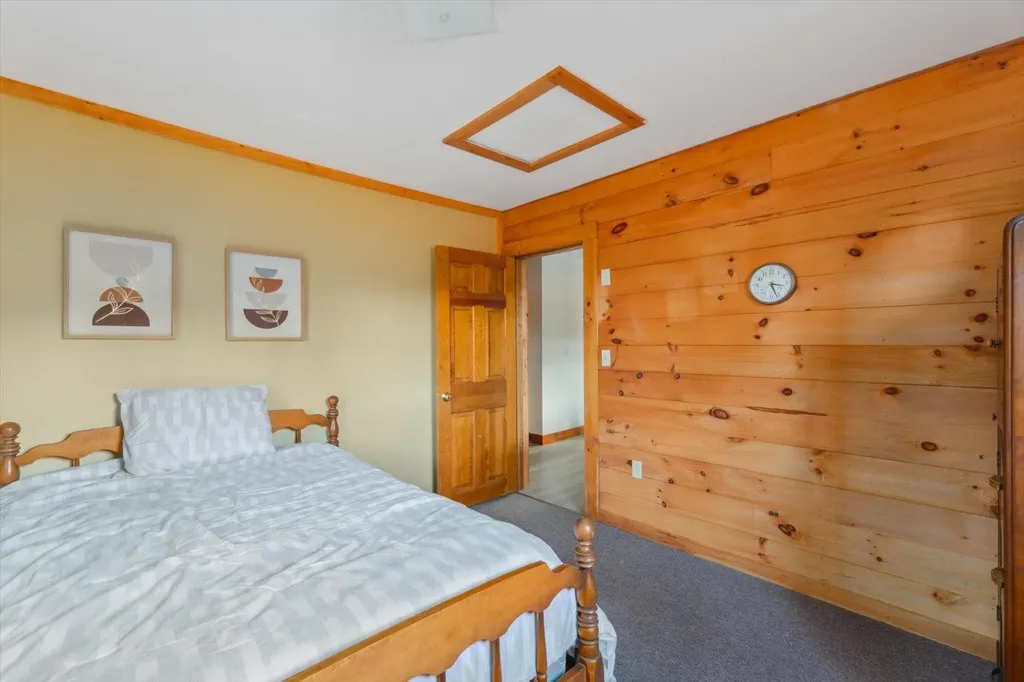 15 Dead Brook Road Stoddard NH 03464