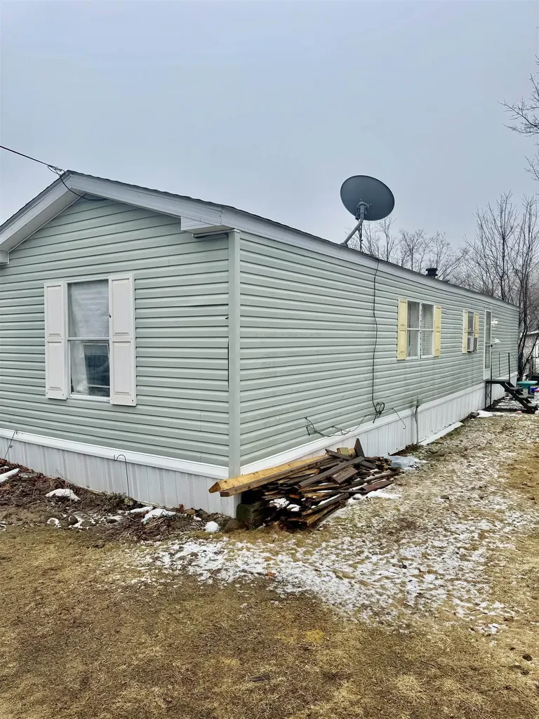 7 Cherry Street Belmont NH 03220
