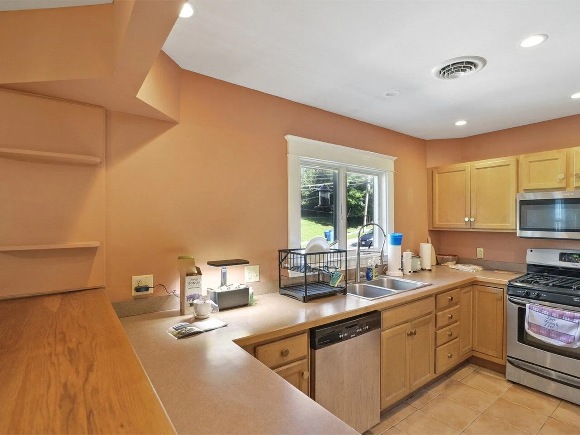 460-462 Colchester Avenue Burlington VT 05401