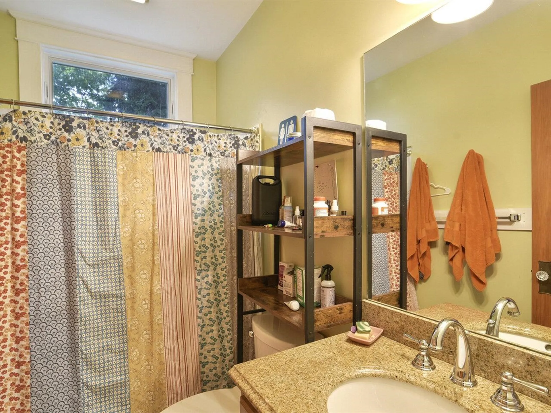 460-462 Colchester Avenue Burlington VT 05401