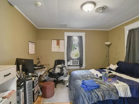 460-462 Colchester Avenue Burlington VT 05401