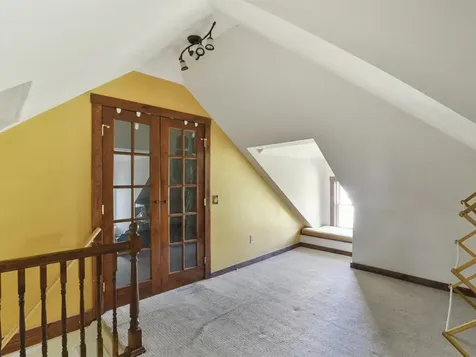 460-462 Colchester Avenue Burlington VT 05401