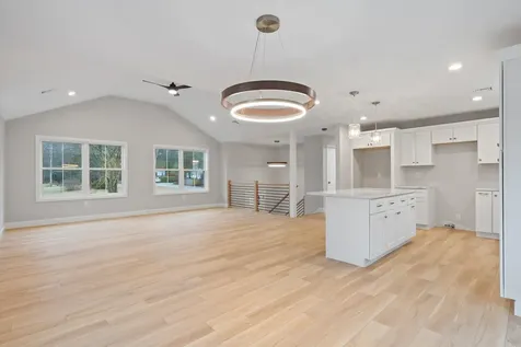 28 Hickory Hill Road Epping NH 03042