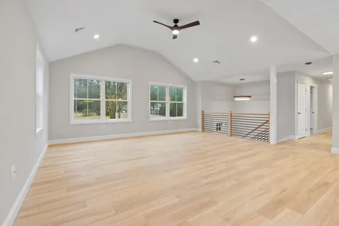 28 Hickory Hill Road Epping NH 03042