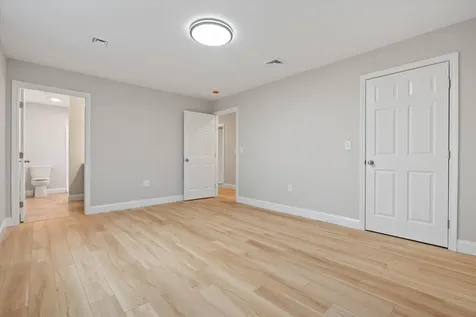 28 Hickory Hill Road Epping NH 03042