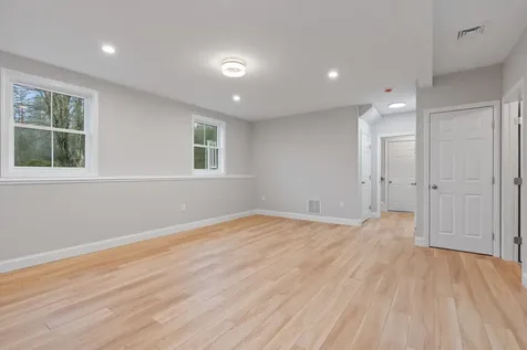 28 Hickory Hill Road Epping NH 03042