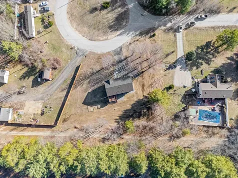 28 Hickory Hill Road Epping NH 03042