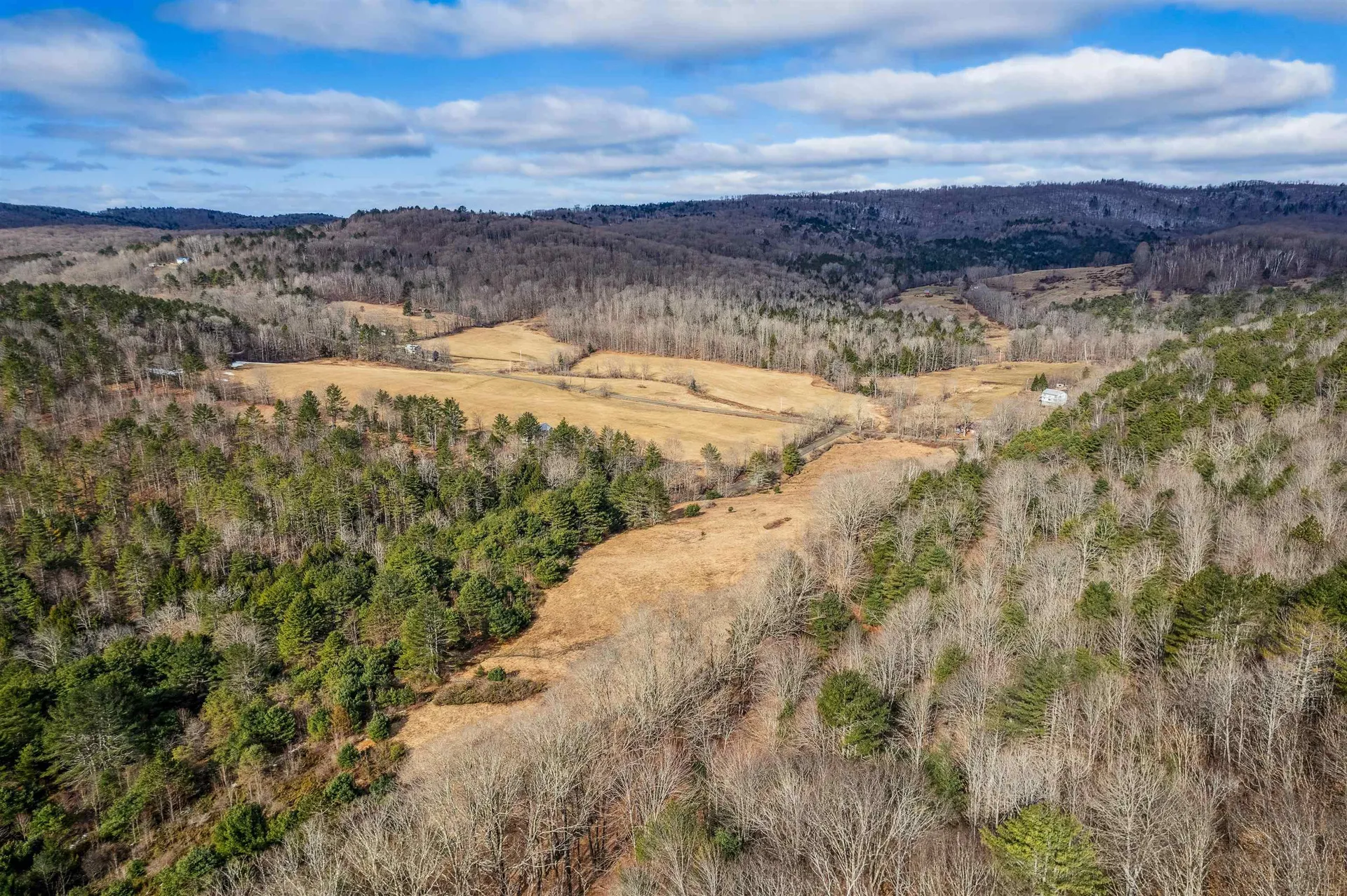 00 Russell Road Tunbridge VT 05077