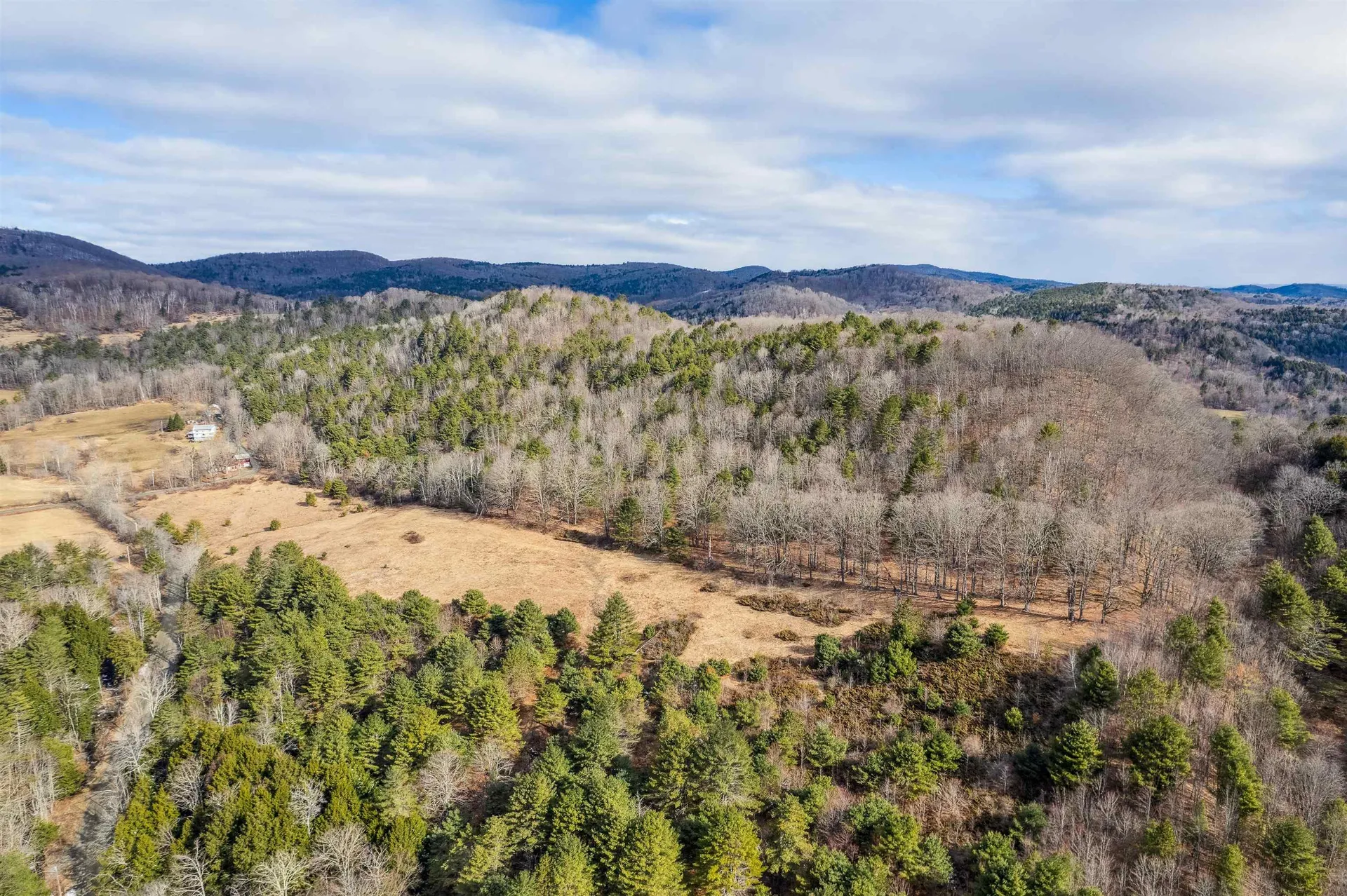 00 Russell Road Tunbridge VT 05077