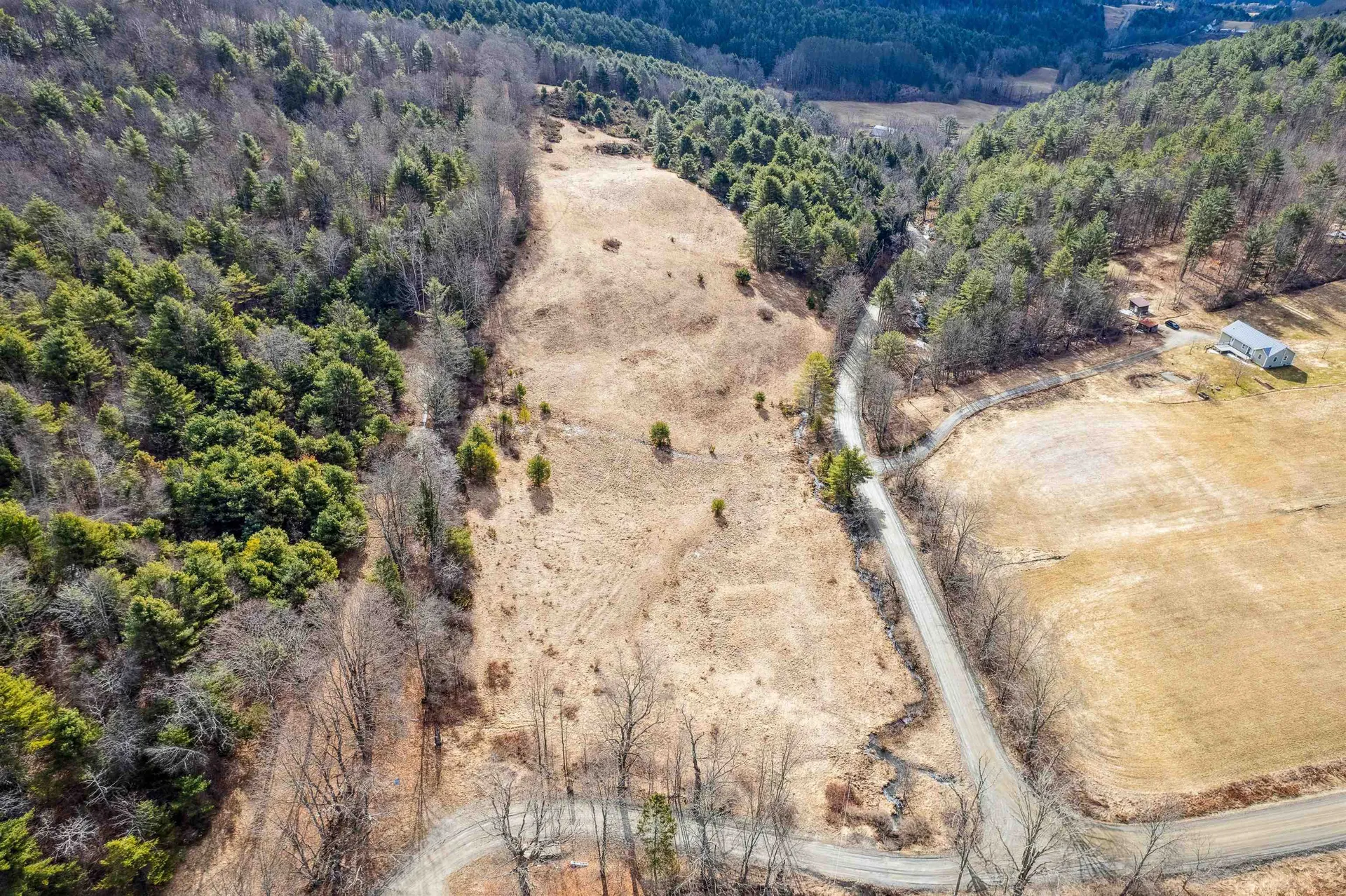 00 Russell Road Tunbridge VT 05077