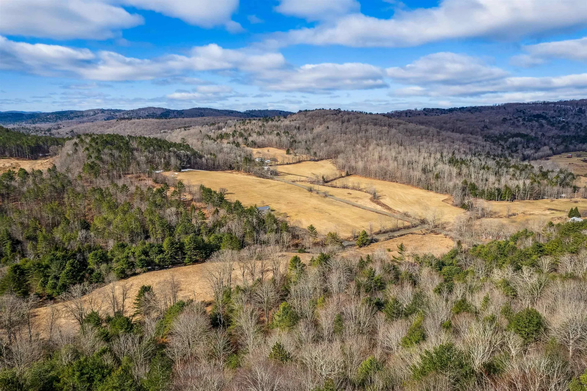 00 Russell Road Tunbridge VT 05077