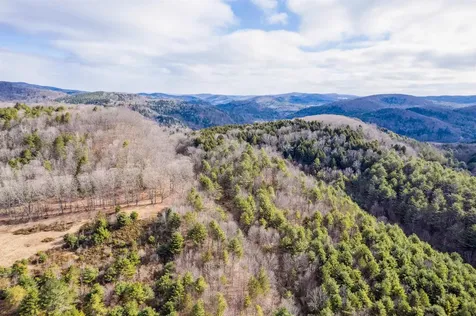 00 Russell Road Tunbridge VT 05077