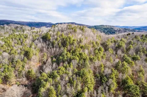 00 Russell Road Tunbridge VT 05077