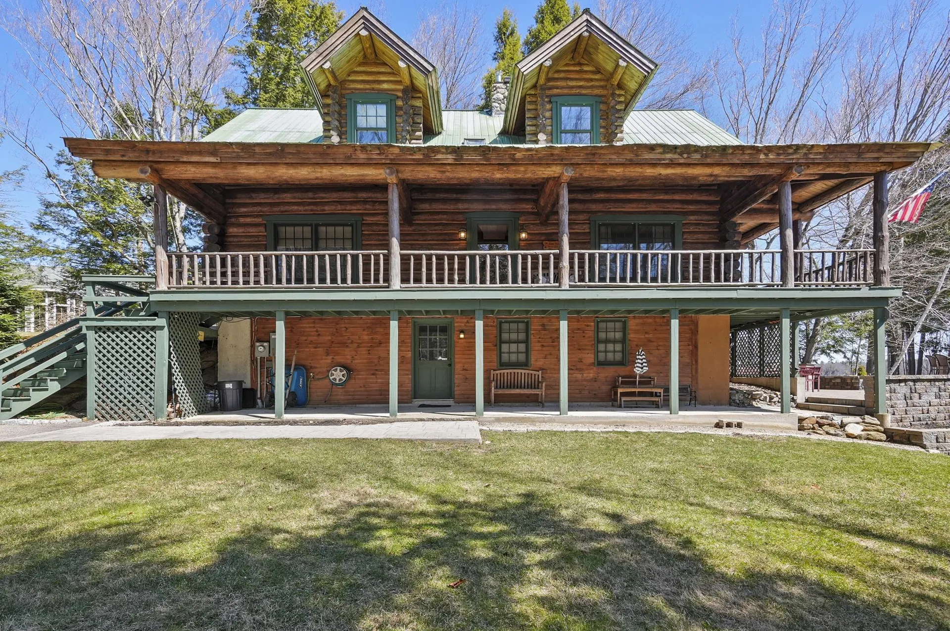 321 Camelot Shore Drive Farmington NH 03835