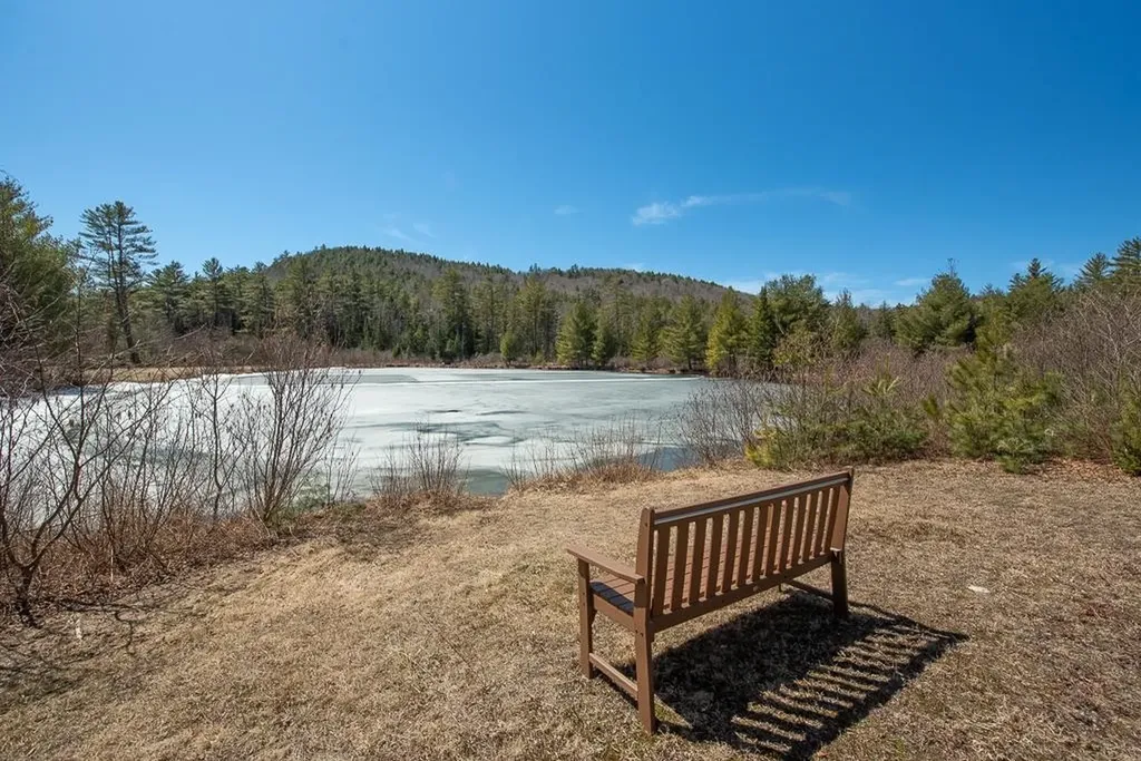 34 Jacobs Lane Thornton NH 03223