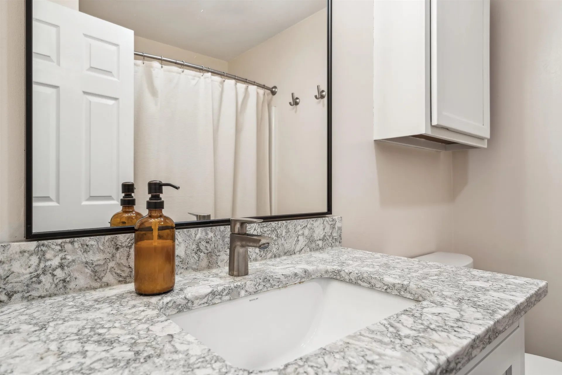 226 Woodhaven Drive Hartford VT 05001