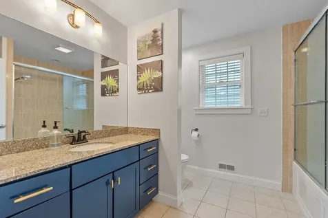 914 Portsmouth Avenue Greenland NH 03840
