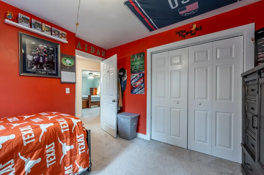 65 Barrett Road New London NH 03257