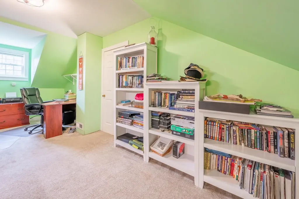 65 Barrett Road New London NH 03257