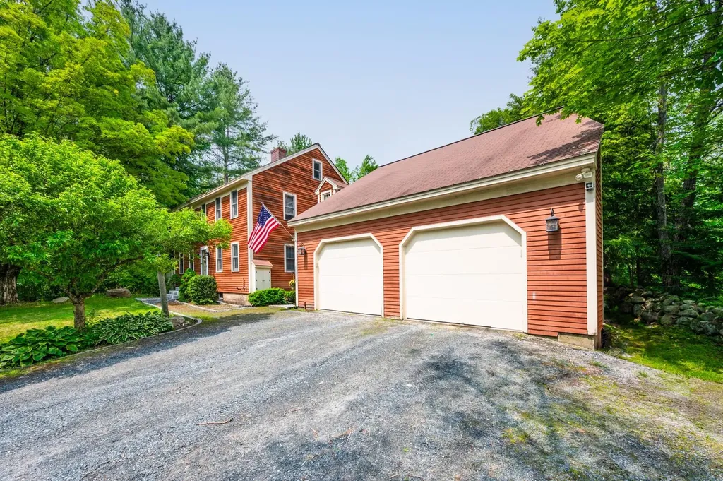 65 Barrett Road New London NH 03257