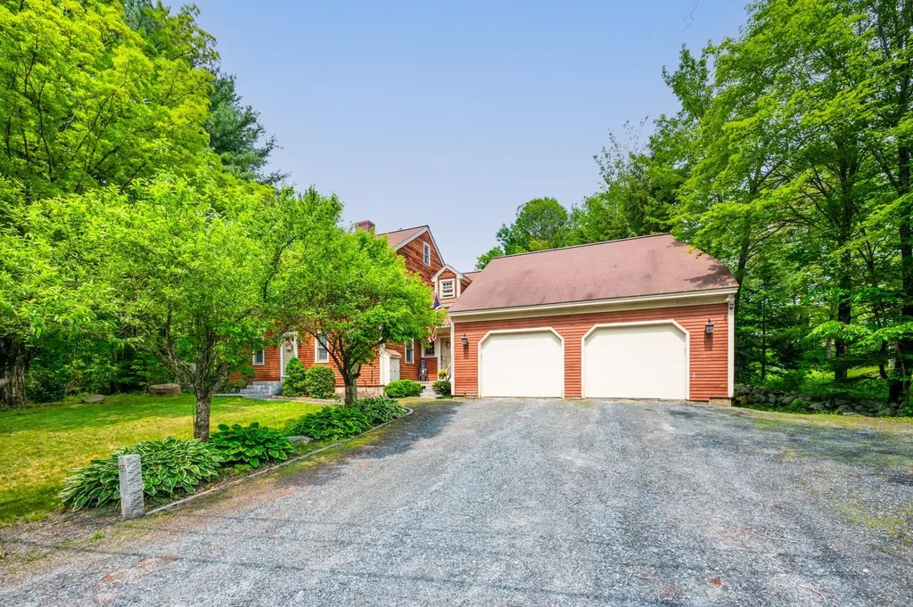 65 Barrett Road New London NH 03257