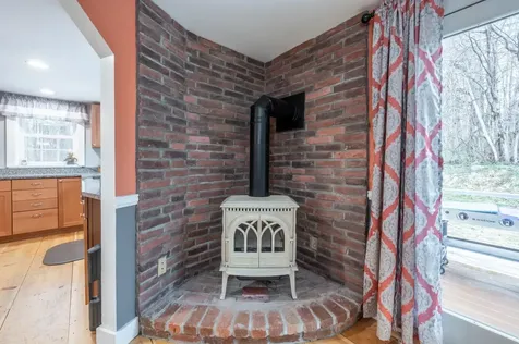 65 Barrett Road New London NH 03257