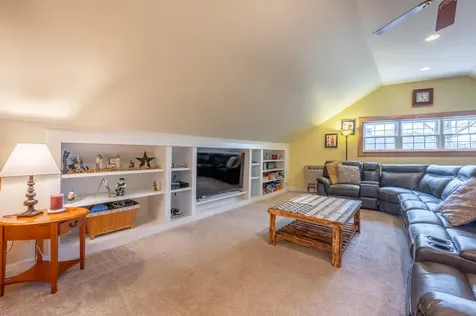 65 Barrett Road New London NH 03257