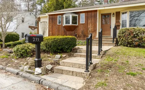 233 Pako Avenue Keene NH 03431