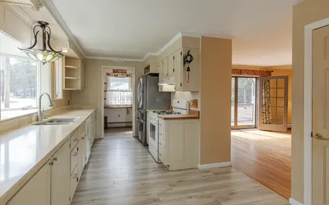 233 Pako Avenue Keene NH 03431