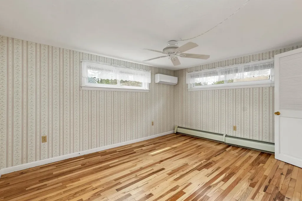 29 Bay Shore Drive Sanbornton NH 03269