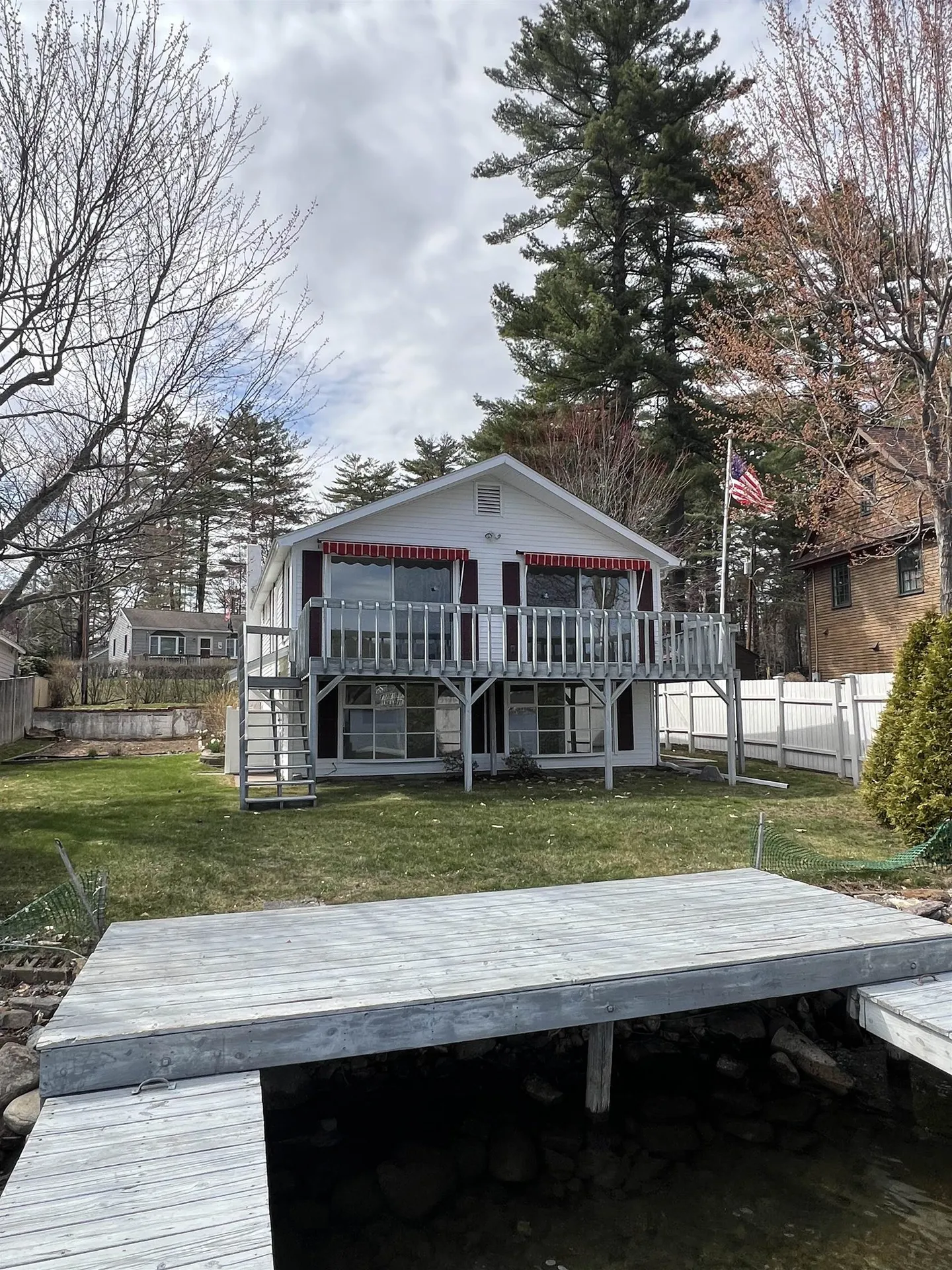 29 Bay Shore Drive Sanbornton NH 03269