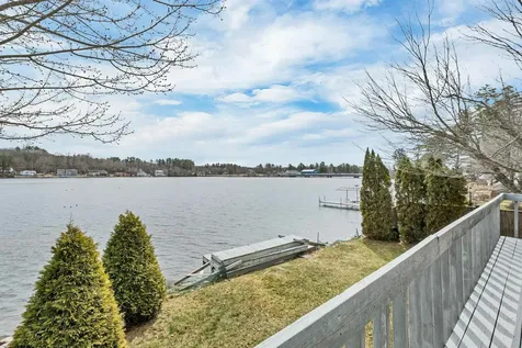 29 Bay Shore Drive Sanbornton NH 03269