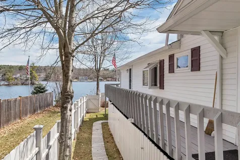 29 Bay Shore Drive Sanbornton NH 03269