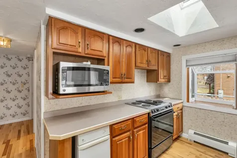 29 Bay Shore Drive Sanbornton NH 03269