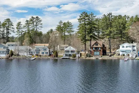 29 Bay Shore Drive Sanbornton NH 03269