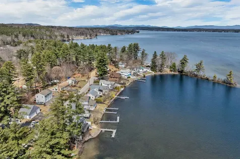 29 Bay Shore Drive Sanbornton NH 03269