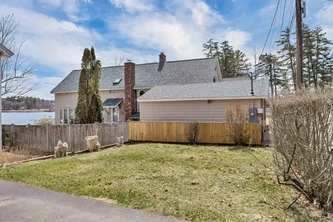 29 Bay Shore Drive Sanbornton NH 03269