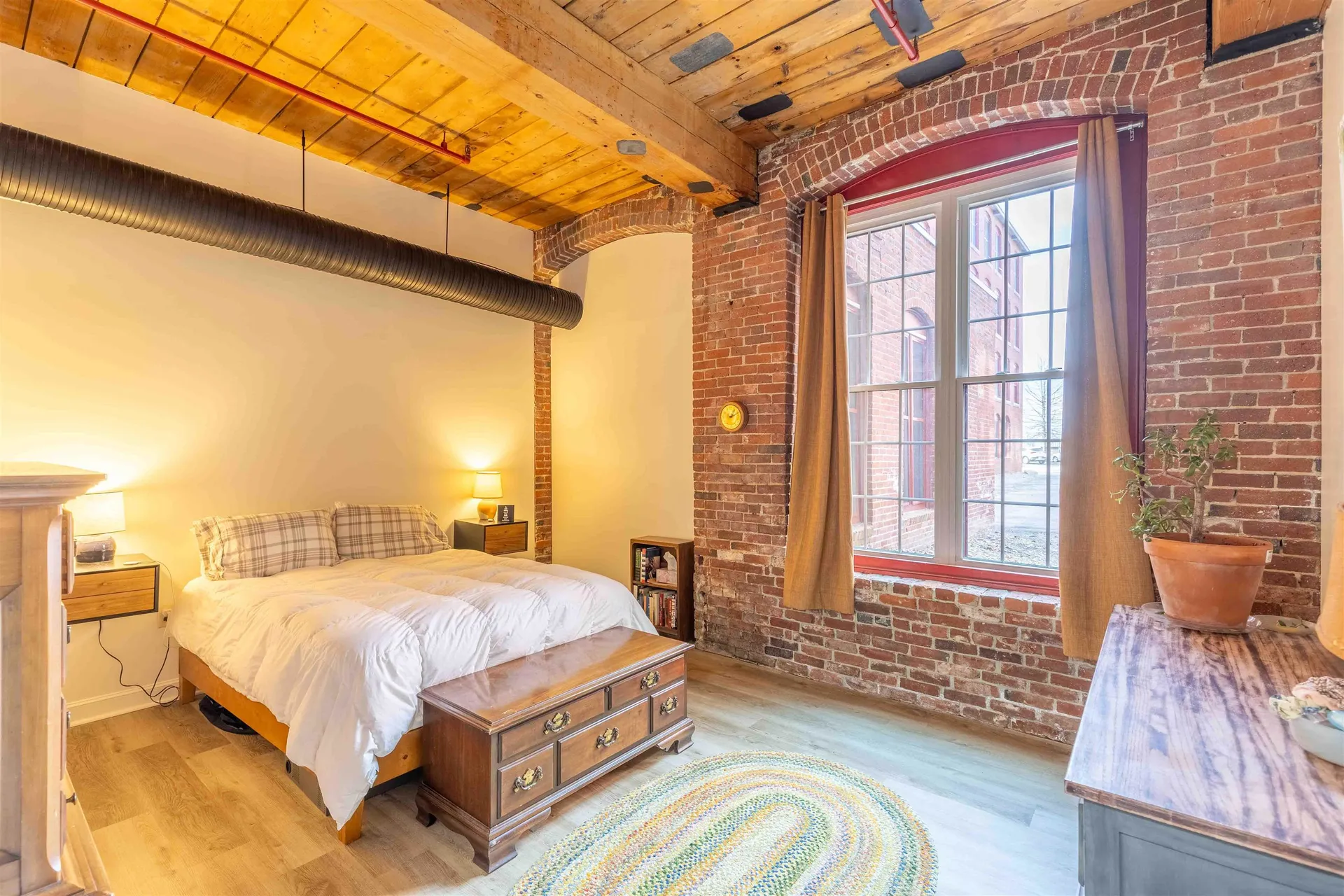 470 Silver Street Manchester NH 03103