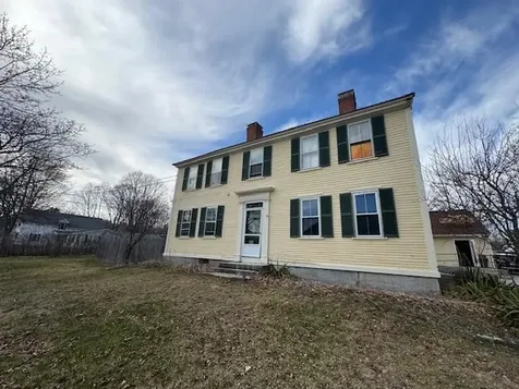 26 Western Avenue Henniker NH 03242