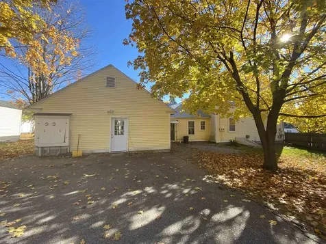26 Western Avenue Henniker NH 03242