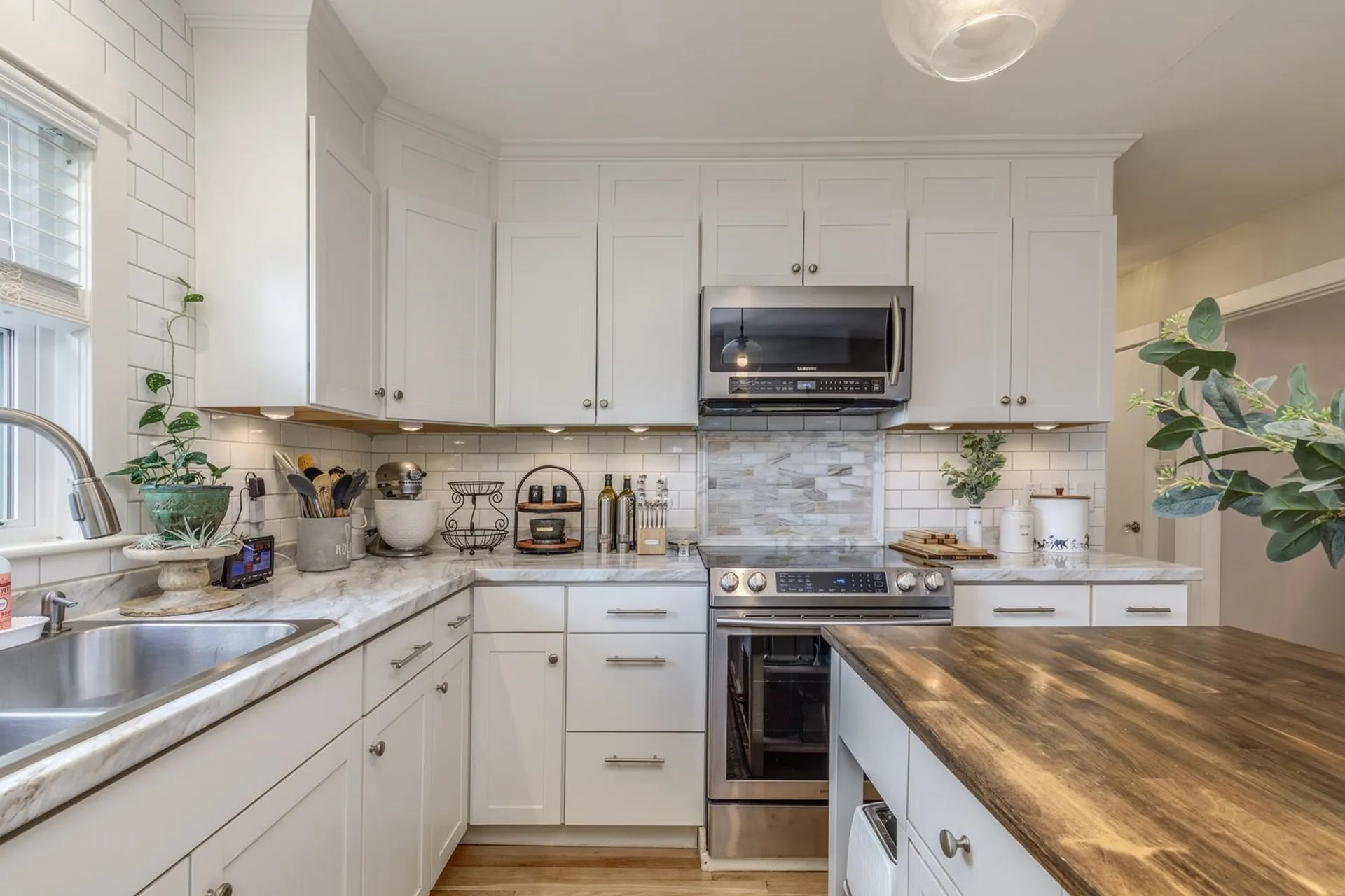 42 Lund Street Nashua NH 03060