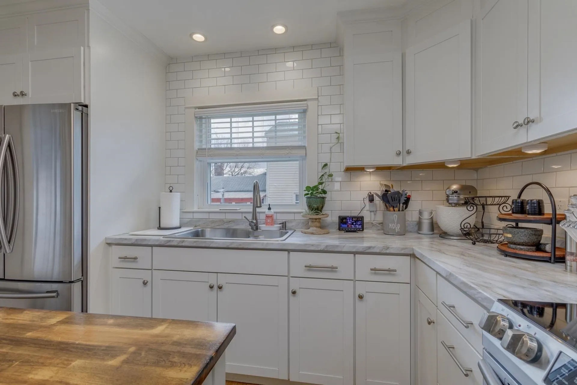 42 Lund Street Nashua NH 03060