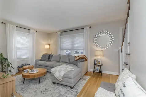 42 Lund Street Nashua NH 03060