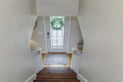 42 Lund Street Nashua NH 03060