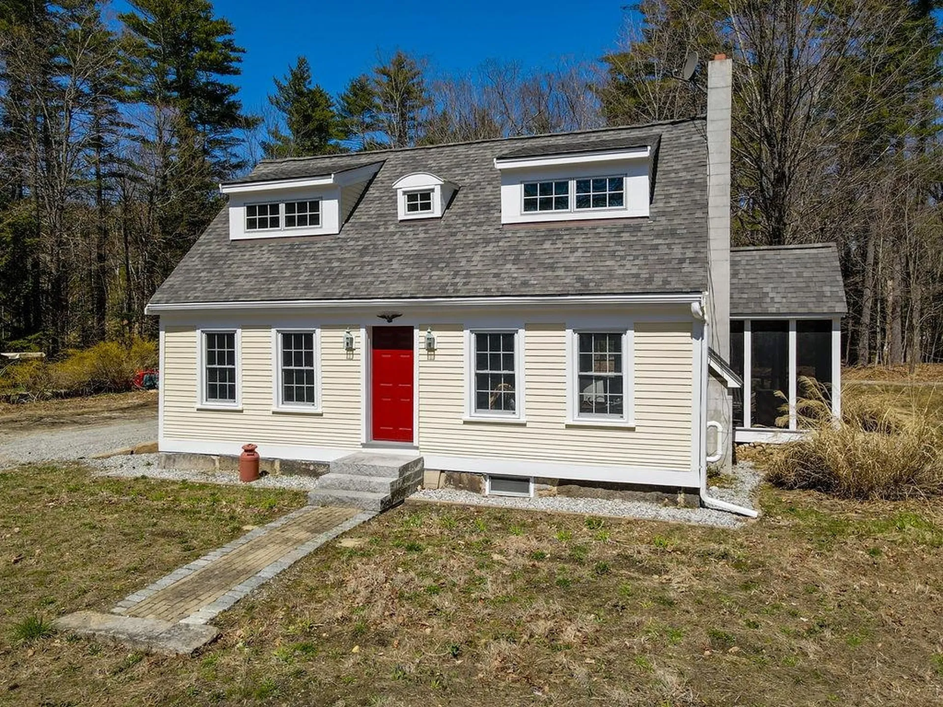 34 New Boston Road Amherst NH 03031