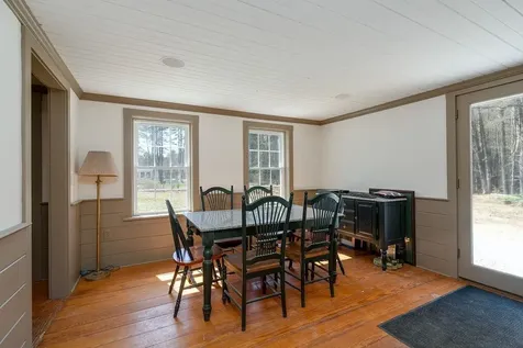 34 New Boston Road Amherst NH 03031